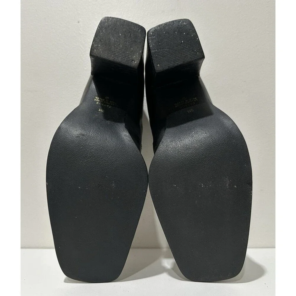 Markon women size 9M black leather slip on heel booties